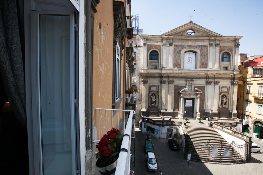 Largo Donnaregina Home Naples Exterior photo